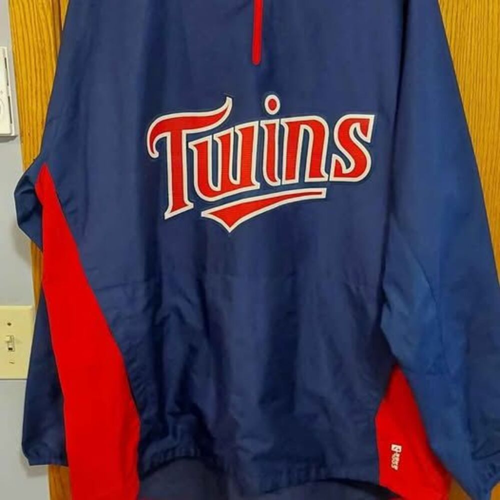 Minnesota Twins Majestic Cool Base Pullover Jacket – 2XL
